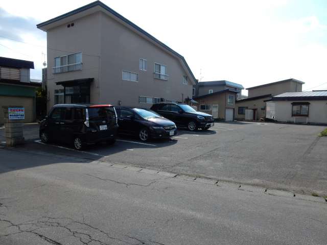 駐車場 青森県 青森市 浪館字泉川 白戸泉川P