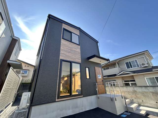 一戸建 青森県 三沢市 緑町3丁目 三沢市緑町 A棟 3LDK
