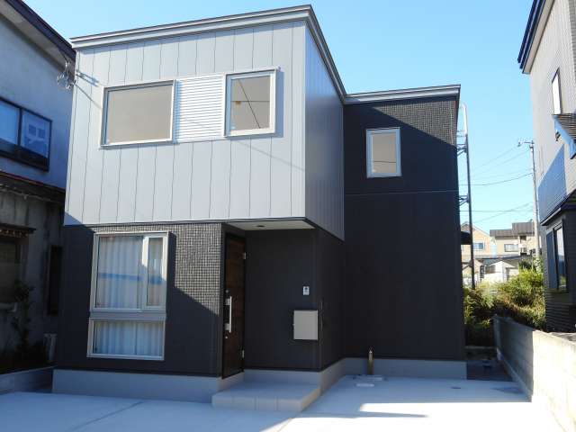 一戸建 青森市三内沢部・オシャレな吹き抜け・新築デザイナーズコンパクトエスB棟 三内沢部・オシャレな吹き抜け・新築デザイナーズコンパクトエスB棟 2LDK