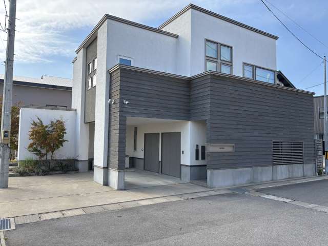 一戸建 青森県 五所川原市 石岡藤巻 石岡藤巻中古住宅 4LDK