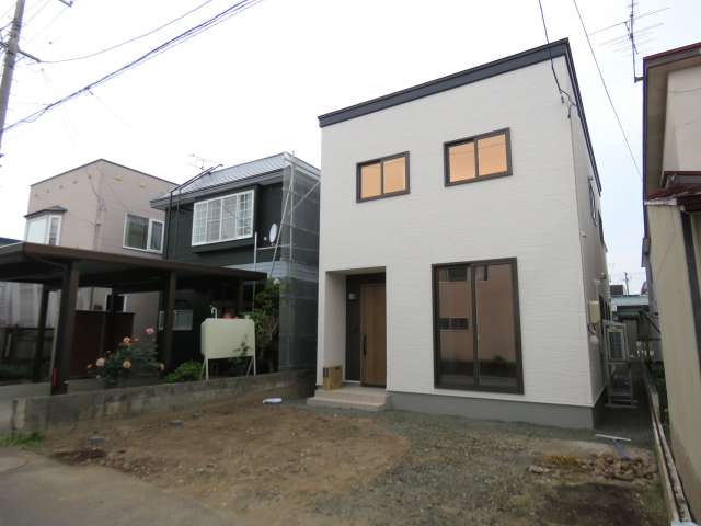 一戸建 青森県 弘前市 広野2- ZEH Oriented対応 広野2丁目 建売B 3LDK