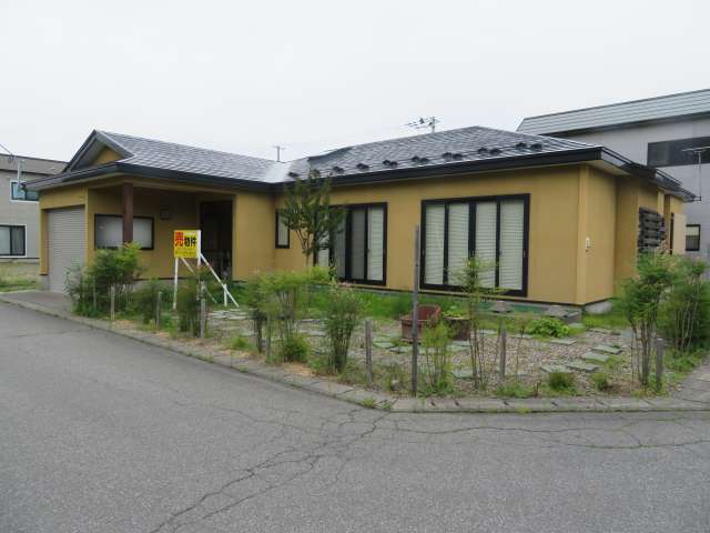 一戸建 西津軽郡鰺ケ沢町南浮田町字金沢街道ノ沢55番20 鰺ヶ沢町南浮田町中古住宅 4DK