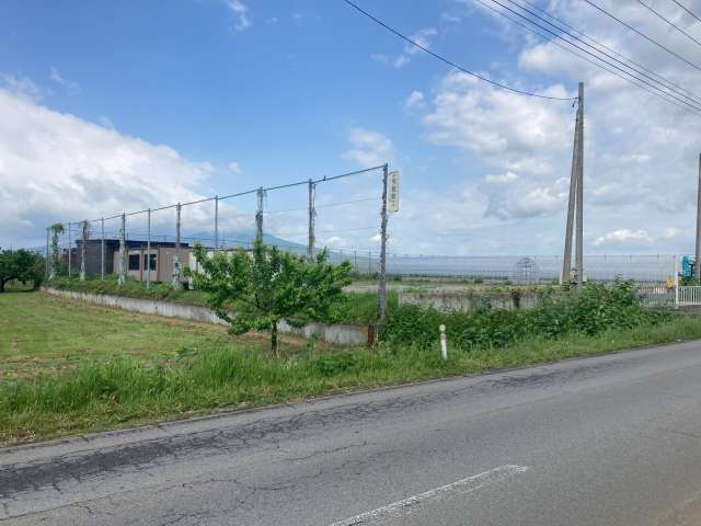 売地 青森県 南津軽郡藤崎町 藤崎字北竹原3-1・3-2 藤崎町北竹原売土地