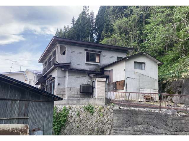 一戸建 青森県 南津軽郡大鰐町 虹貝字中熊沢98-2 大鰐虹貝中古住宅 9DK