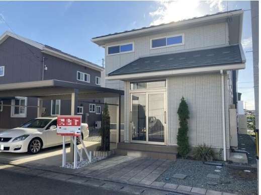 一戸建 秋田県 秋田市 飯島緑丘町12-31 4LDK