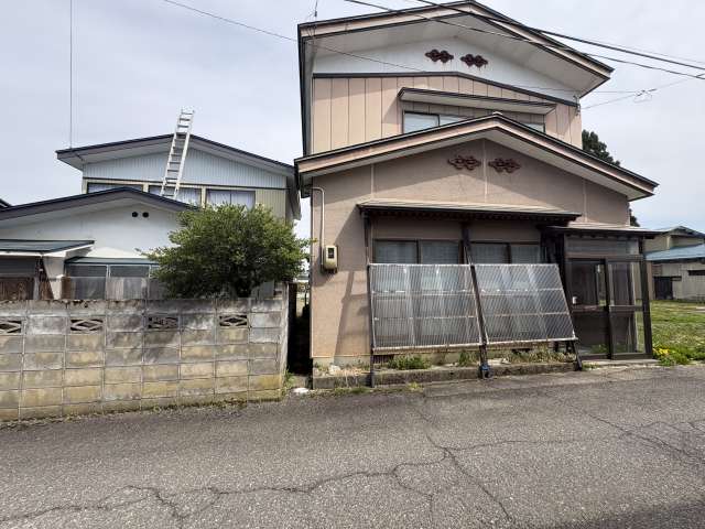 一戸建 秋田県 横手市 増田町増田字上町144 6DK