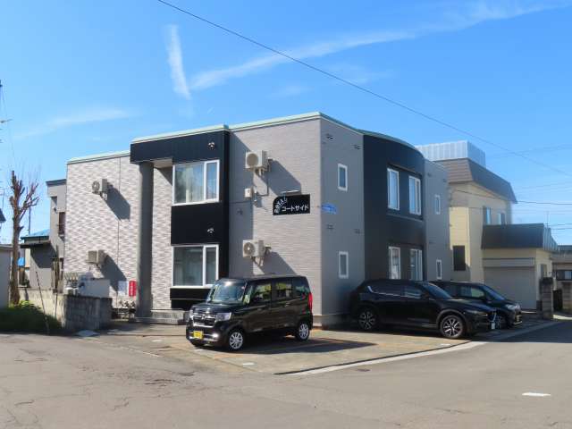 アパート 青森県 青森市 大野片岡 ロイヤルコートサイド 1LDK