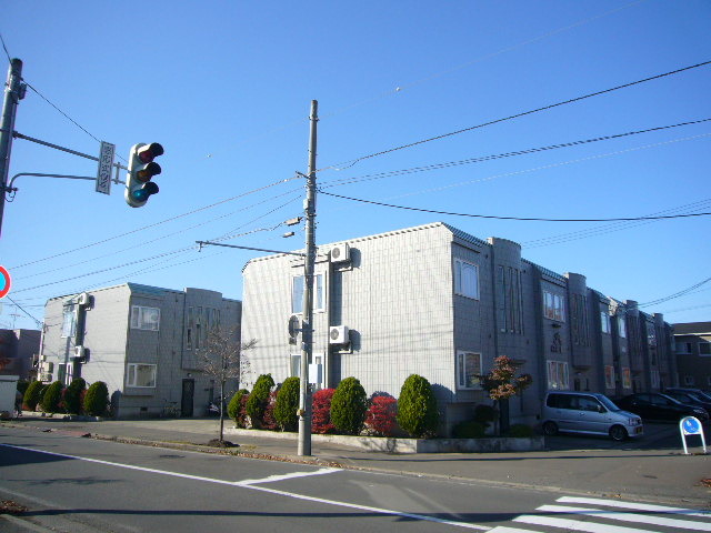 アパート 青森県 青森市 青葉一丁目 ロイヤル善知鳥Ⅴ 2LDK