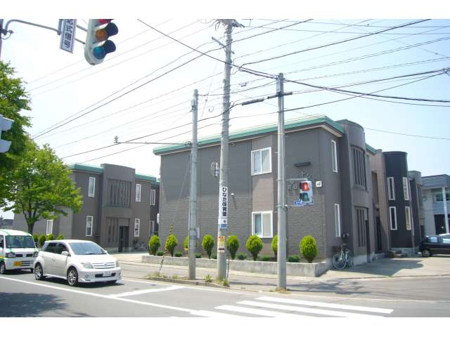 アパート 青森県 青森市 緑二丁目 ロイヤルシャトリエ B棟 1LDK