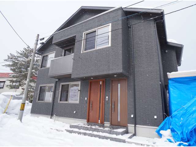 アパート 青森県 青森市 東造道2丁目 イズロイエ東造道 2LDK