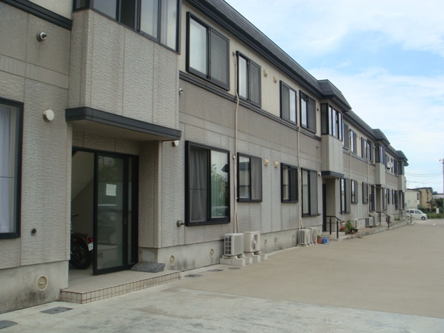 アパート 青森県 青森市 第二問屋町4丁目9-7 カネ長ホームタウン芦谷A棟 2LDK