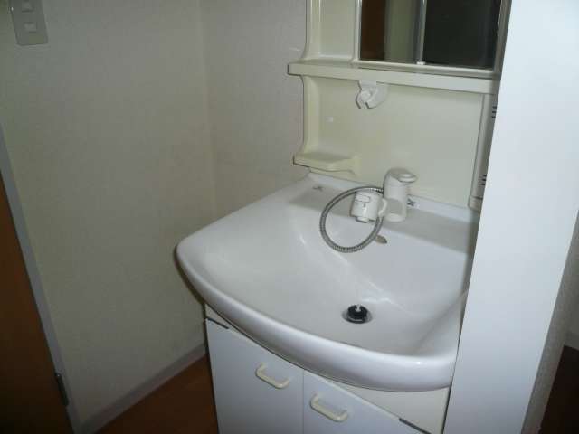 apartment 青森県 五所川原市 一ツ谷507-25
