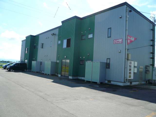 アパート 青森県 北津軽郡鶴田町 鶴田字小泉 サニー小泉B 1LDK