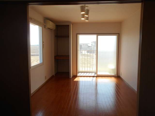 apartment 青森県 つがる市 柏広須藤枝