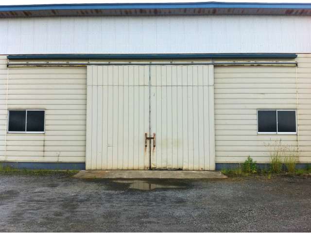 commercial 青森県 弘前市 堀越字川合5番地1