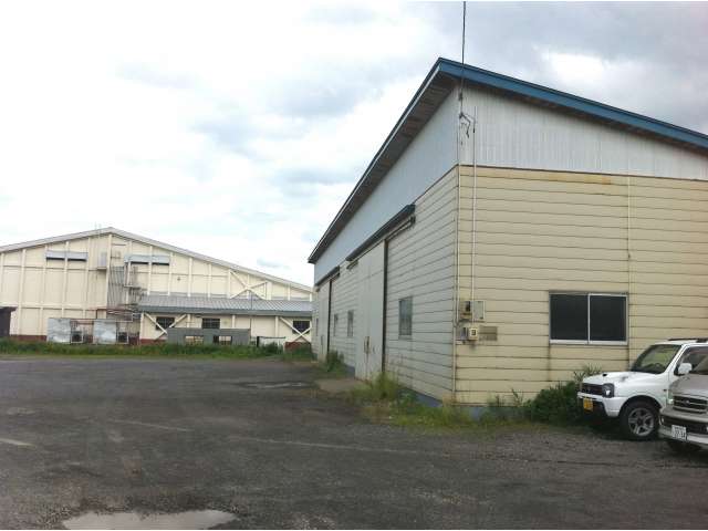 commercial 青森県 弘前市 堀越字川合5番地1