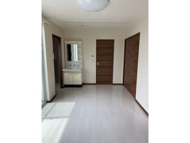 apartment 青森県 弘前市 中野(1丁目)13-57