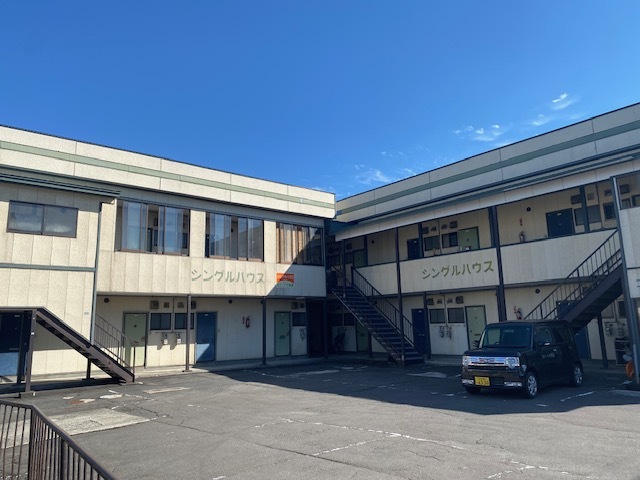 アパート 青森県 弘前市 城東5丁目7-7 シングルハウス 1K