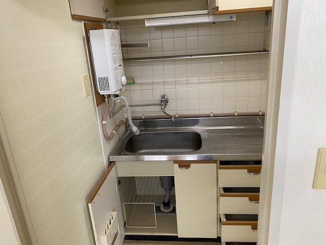 commercial 青森県 弘前市 品川町62-1