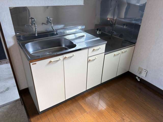 apartment 青森県 弘前市 茂森新町1丁目