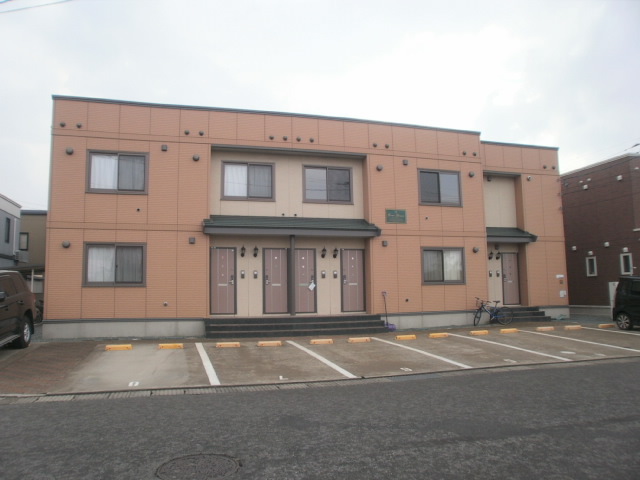 アパート 青森市浜田2丁目 エバーグリーン 1LDK