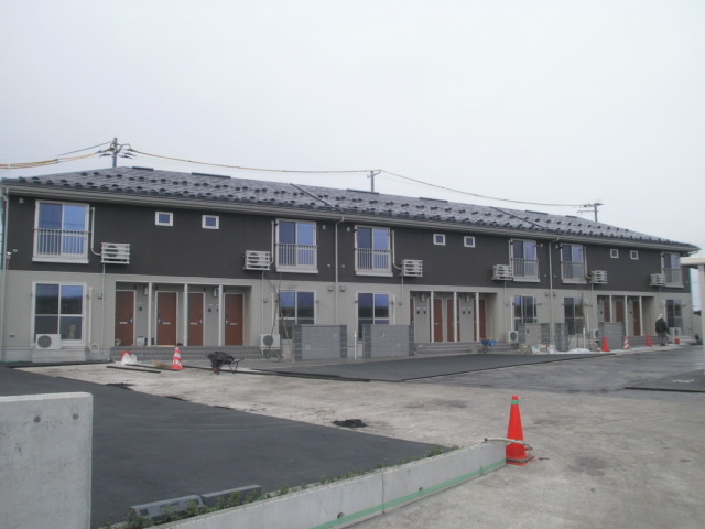 アパート 青森市石江5丁目 グリーンヒル 2LDK