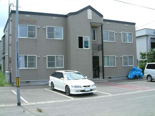 アパート 青森市岡造道3丁目 メゾン・ド・エスポワール 3LDK