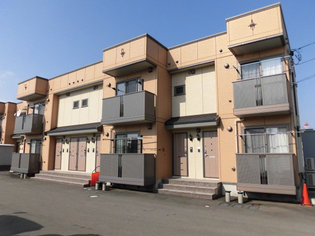 アパート 青森市桂木1丁目 ポアナ 2LDK
