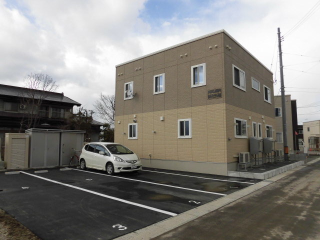 アパート 青森市浦町奥野 モントレゾールK 1LDK