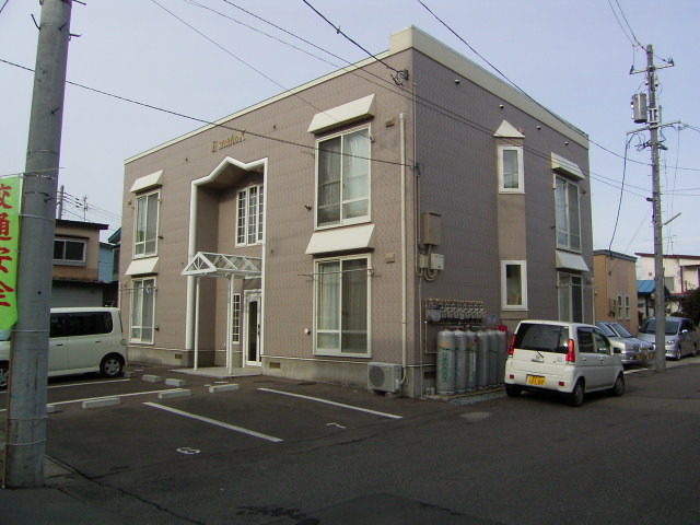 アパート 青森市大野若宮 エストジオK 1K