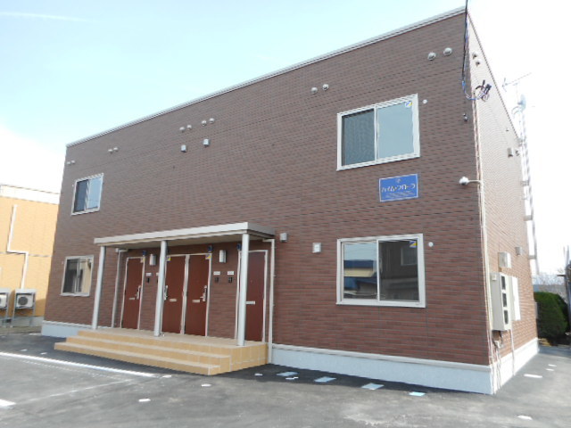 アパート 青森市浜田字豊田 ハイムフローラ 2LDK