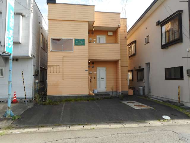 アパート 青森市青葉3丁目 ファミリオⅡ 1K