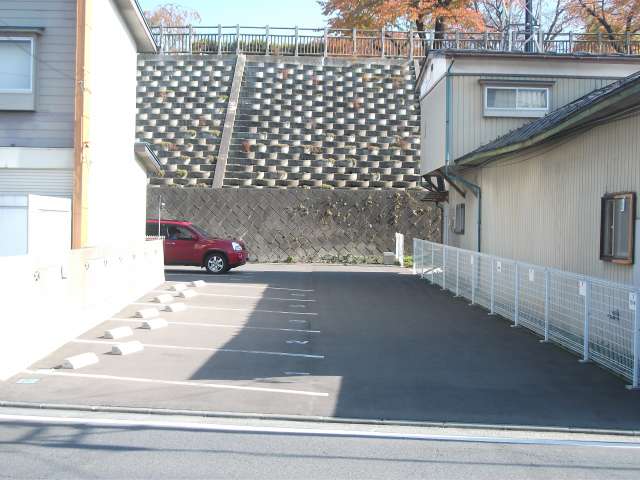 駐車場 青森県 八戸市 売市字右水門下 戸来駐車場 