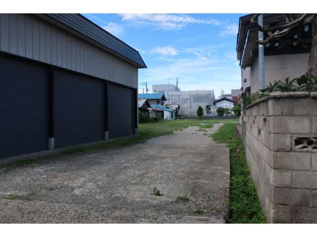 駐車場 青森県 黒石市 油横丁11 油横丁駐車場 