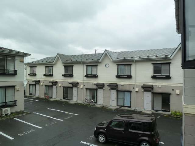 テラスハウス 青森県 八戸市 南類家1丁目 TKヴィレッジC 2LDK