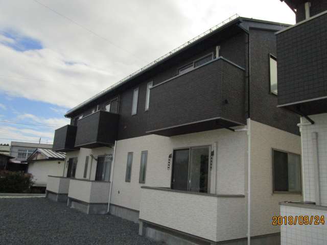 アパート 岩手県 奥州市 水沢真城字北上野 virgem(ヴェルジェン)B棟 1LDK