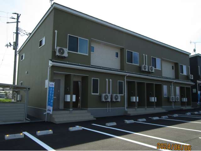 アパート 岩手県 奥州市 江刺愛宕字前中野 ヴィラージュ海老島A 1LDK