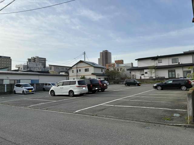 駐車場 秋田県 秋田市 保戸野通町3-13の西隣 ツーマチパーキング 