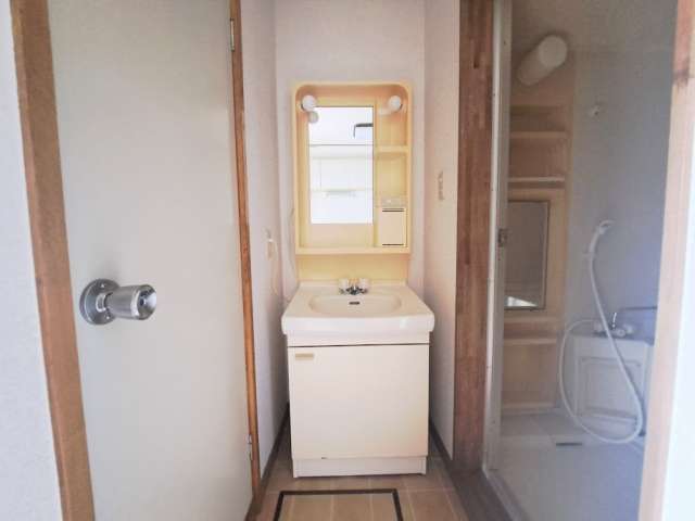apartment 秋田県 秋田市 広面字谷地田