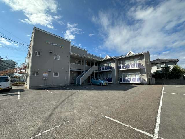 apartment 山形県 酒田市 亀ケ崎7丁目